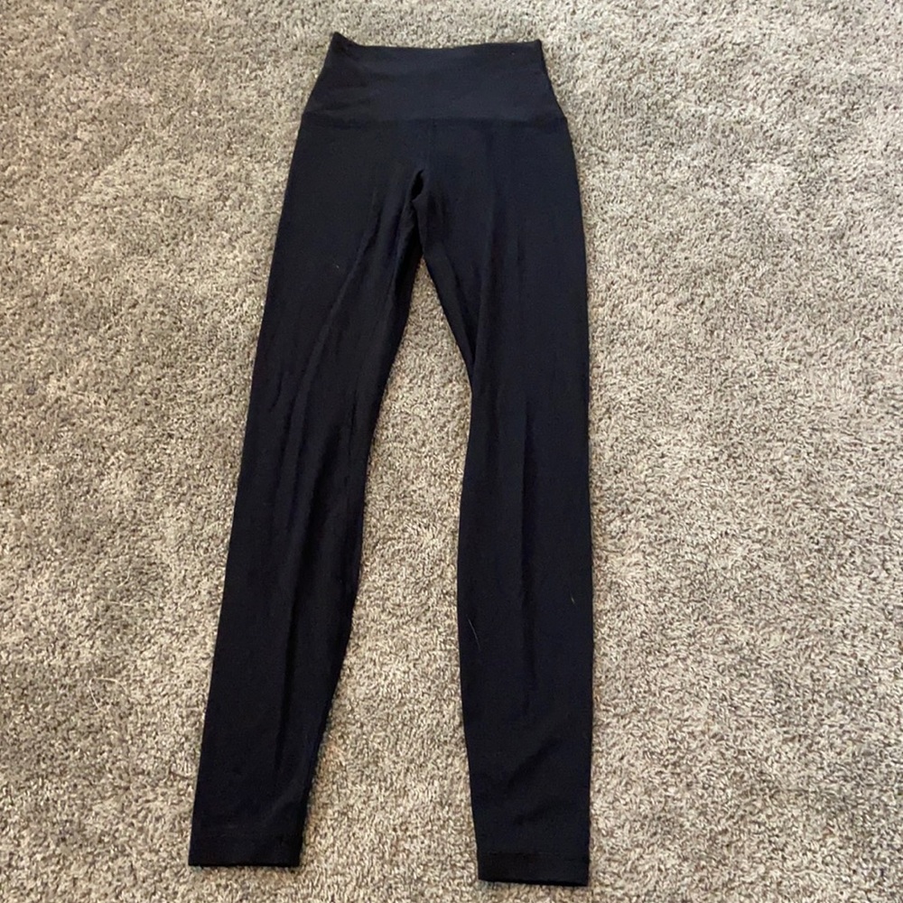 lululemon leggings. size 2. full length.